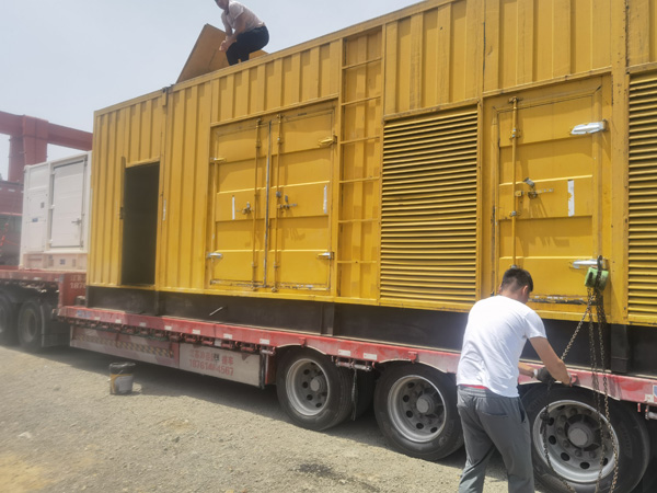 新罗汽油发电机对供油装置的要求