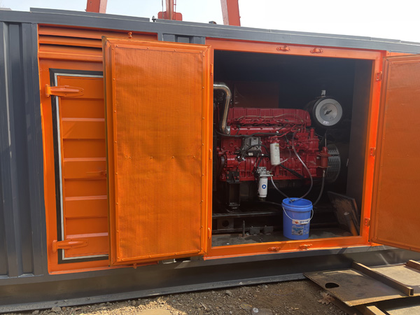 新罗柴油发电机组在高温环境下运行时需要注意哪些问题？